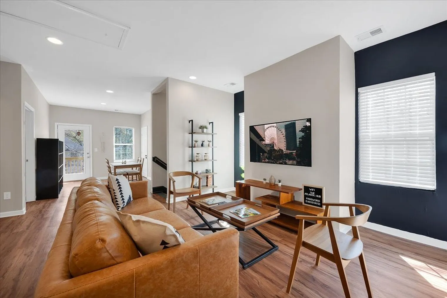 3 bed, 2.0 bath, $5,553 — Photo 3