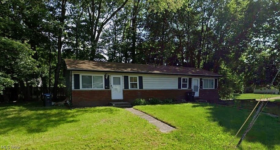 1st image of 1382 Bellevue Ave