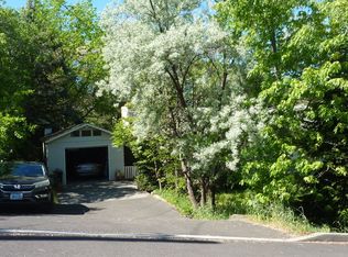 1717 Mount Hood St, The Dalles, OR