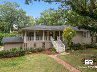 213 Pier Ave, Fairhope, AL 36532