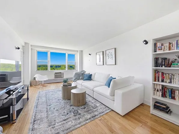 5900 Arlington Ave APT 10K, Bronx, NY 10471