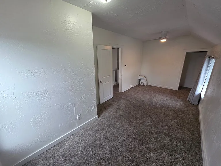 1104 E Rockwell Ave — Photo 10