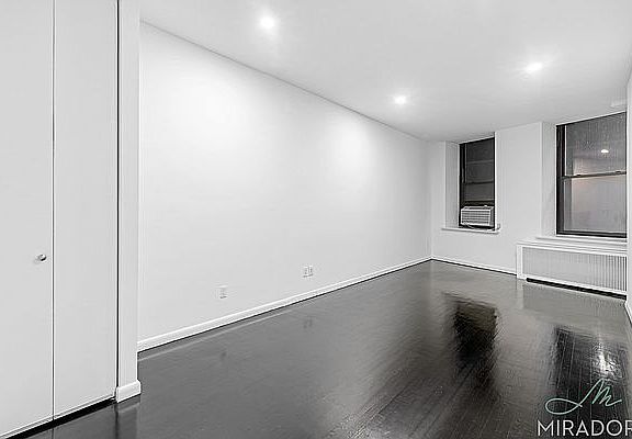 2nd image of 65 4th Ave APT 3D
