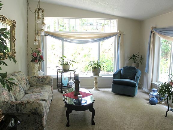 Formal living room