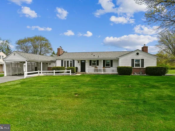 438 Hook Rd, Westminster, MD 21157