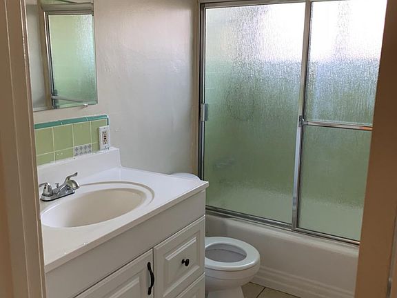 4th image of 12310 Chandler Blvd APT 3