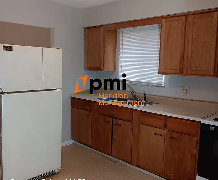 2209 N Elizabeth St — Photo 5