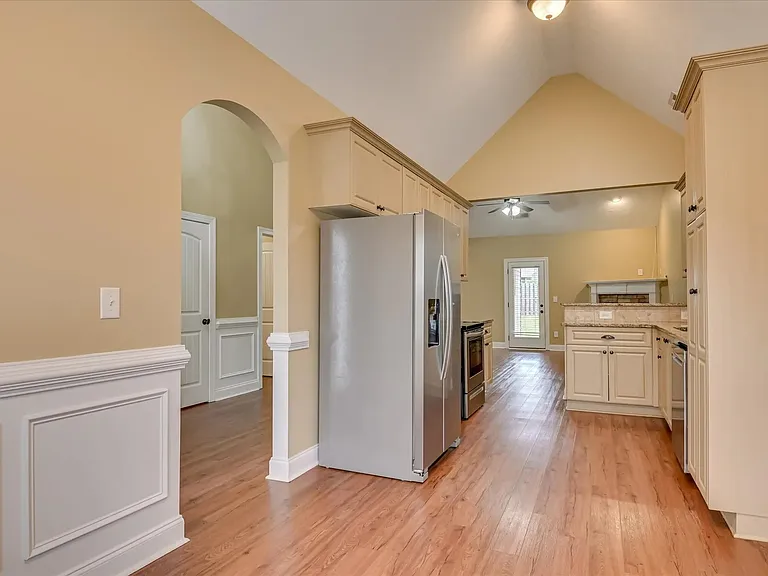 621 Shipley Ave — Photo 18