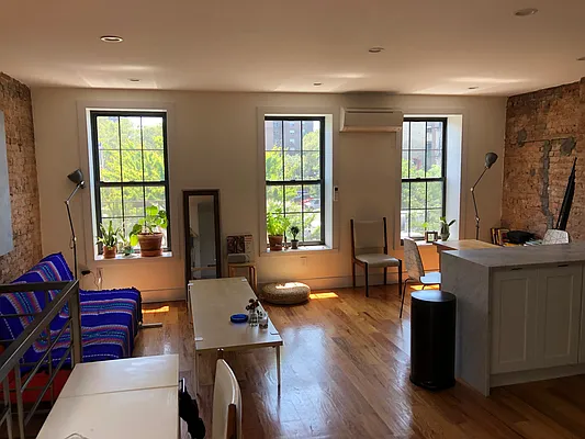 Rented by Highline Residential | media 24