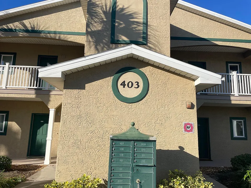 403 Bouchelle Dr #109