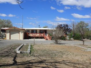3909 Ardmore St, Silver Springs, NV 89429
