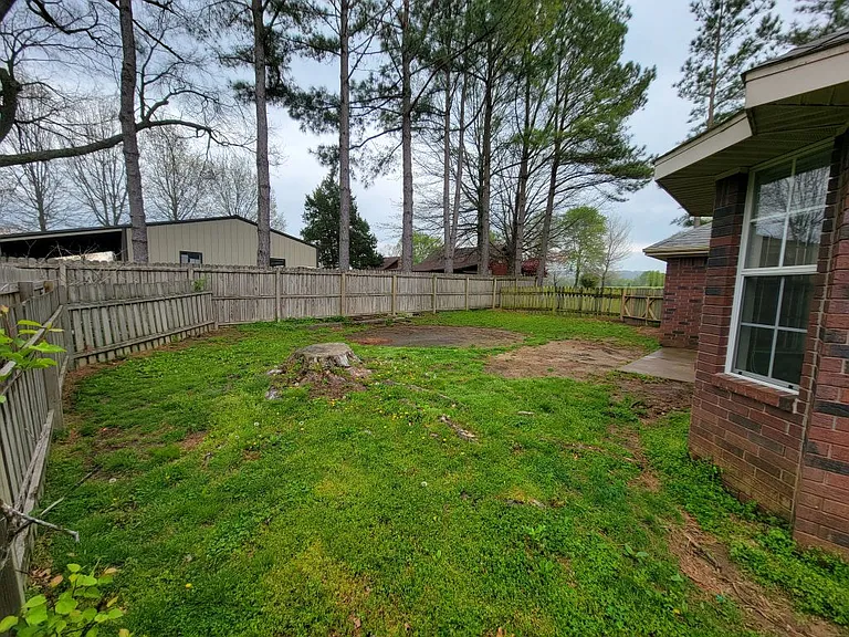 902 S Liberty Dr — Photo 15