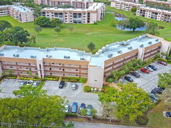 2941 N Nob Hill Rd APT 208, Sunrise, FL 33322