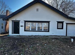 1177 E 65th St, Kansas City, MO 64131