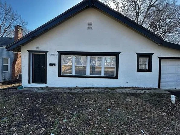 1177 E 65th St, Kansas City, MO 64131