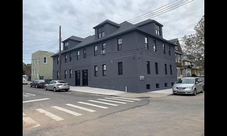 1st image of 244 Hooker Pl