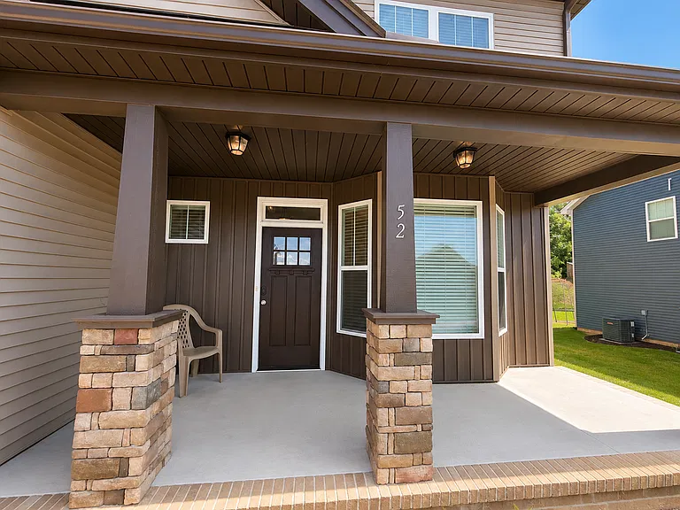 52 Cane Hill Dr — Photo 2