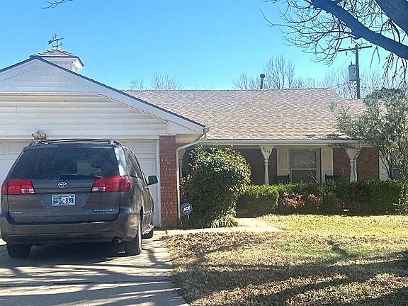 3rd image of 5214 N Miller Pl