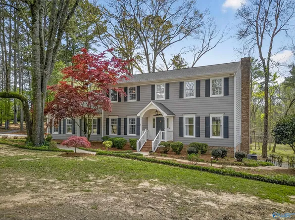 106 Ferndale St, Albertville, AL 35950