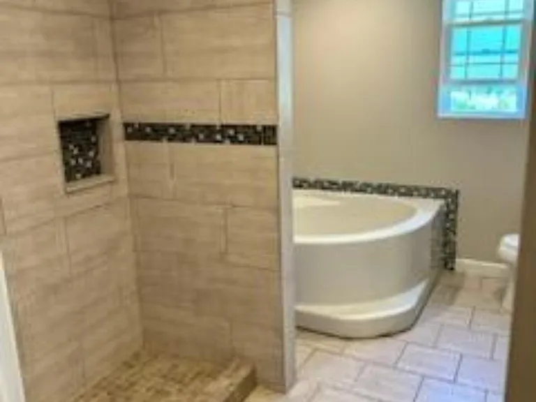 379 E Forestwood St — Photo 7