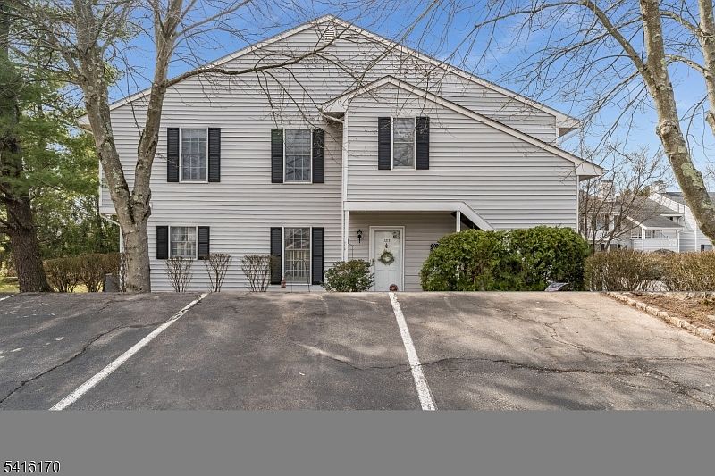 1st image of 183 Milkweed Ct