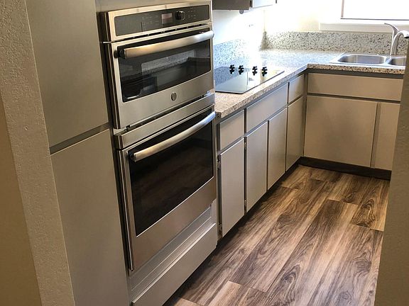 5th image of 6608 Pioneer Ln