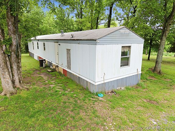 3rd image of 21594 W 885th Rd