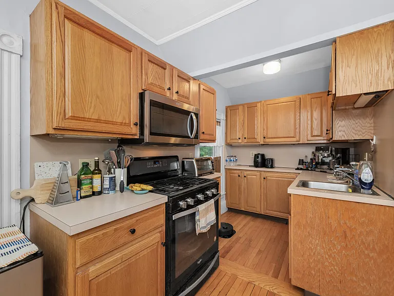 38 E Foster St #2 — Photo 5