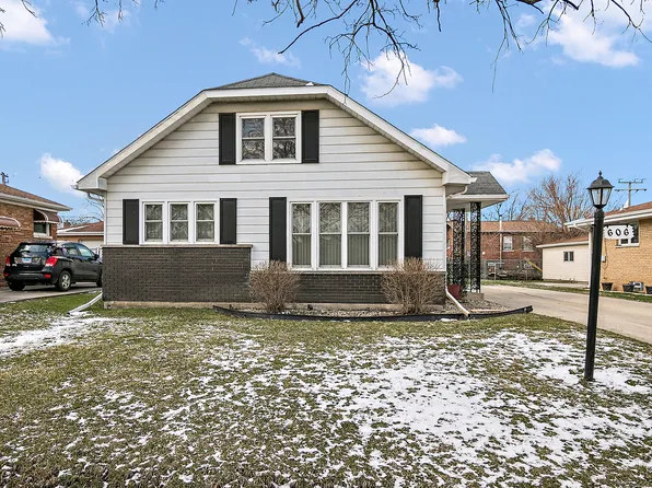 606 De Angelis Ct, Chicago Heights, IL 60411