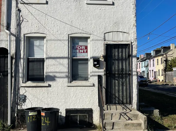 1124 Upland St, Chester, PA 19013