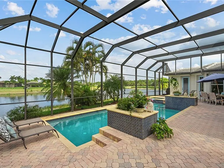 4924 Sedgewood Ln — Photo 6
