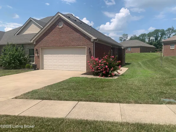 223 Twin Springs Ct, Shelbyville, KY 40065