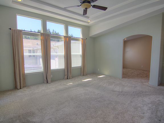 5th image of 16220 59th Ave E