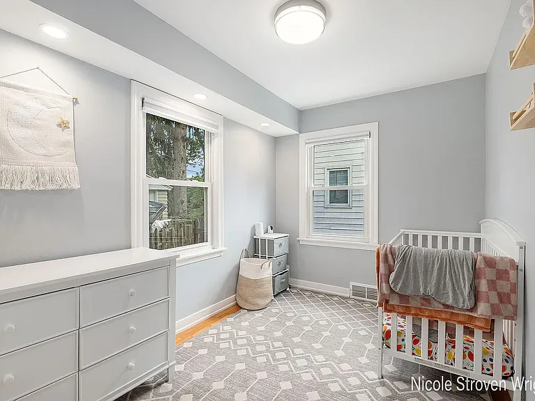 2125 Englewood Dr SE — Photo 15