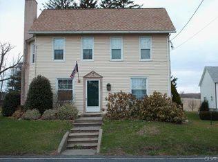 10444 N Delaware Dr, Bangor, PA 18013