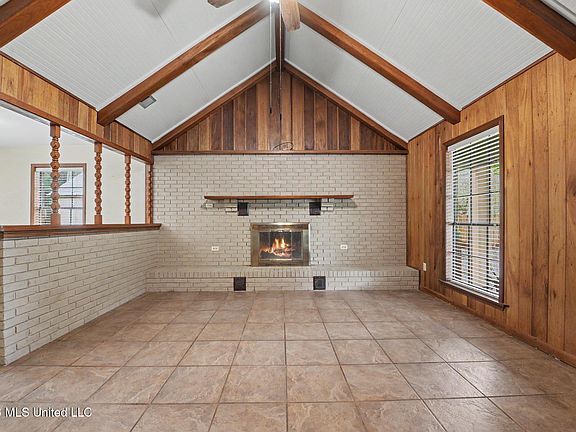 3rd image of 16408 Culbert Rd