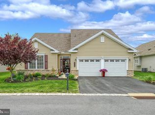 215 Colonial Dr, Mechanicsburg, PA 17050