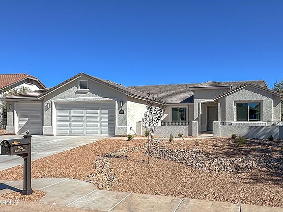 2nd image of 2855 Glenview Drive