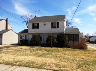 61 Burlington Rd, Clifton, NJ 07012