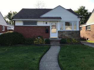 23050 Saxony Ave, Eastpointe, MI 48021