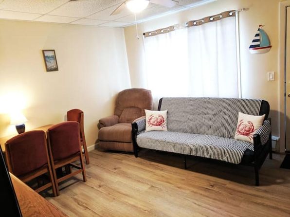 66 E Grand Ave APT 1