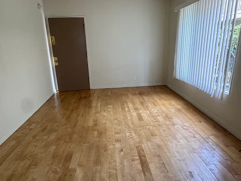 3545 Jasmine Ave #1 — Photo 1
