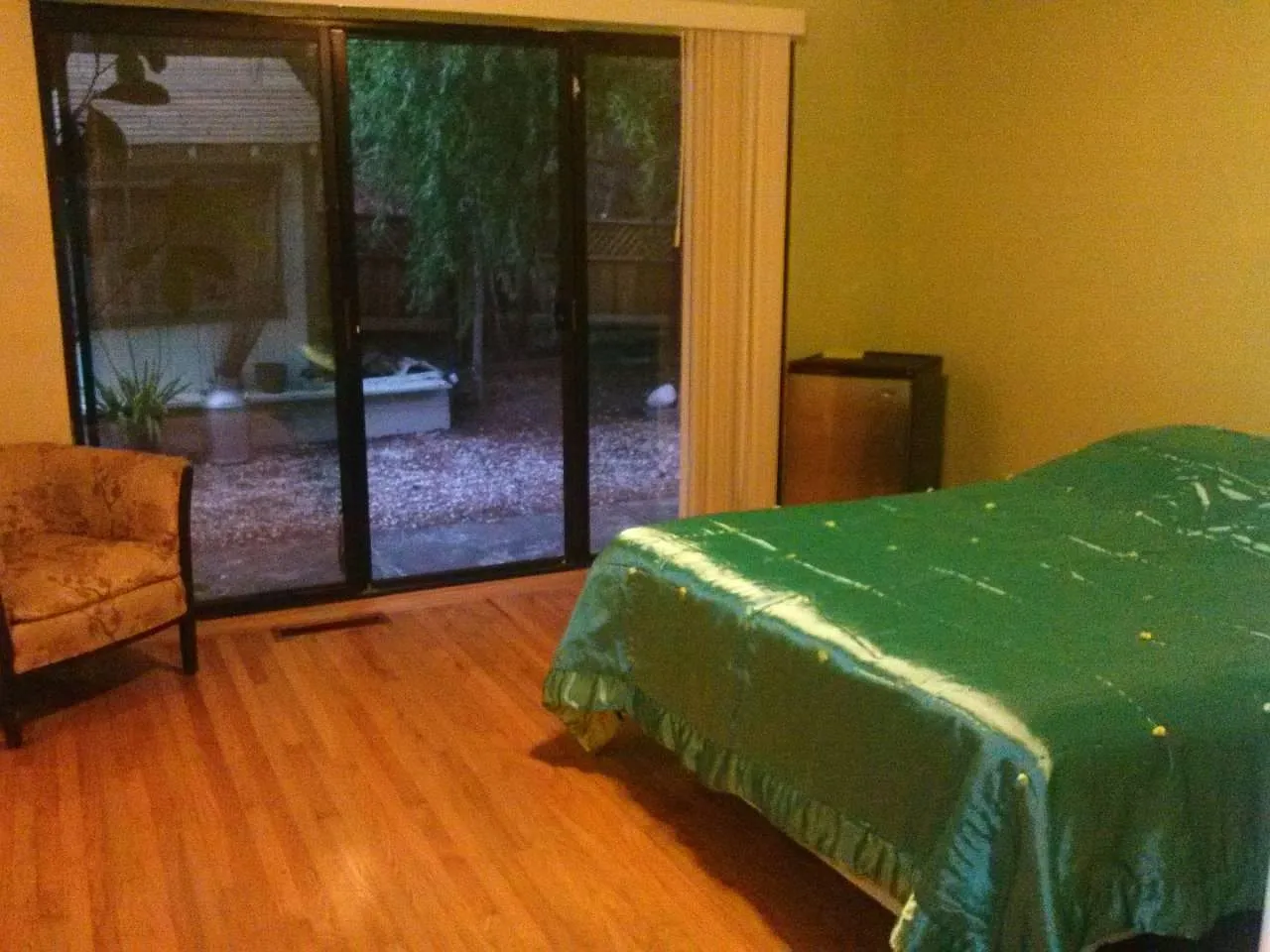 1356 Ridgewood Dr — Photo 3