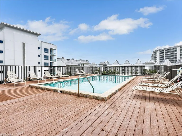 260 Southbay Dr #107 — Photo 26