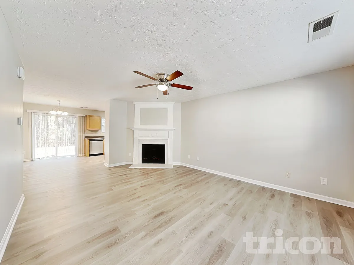 Building Photo - 4681 Ravenwood Loop