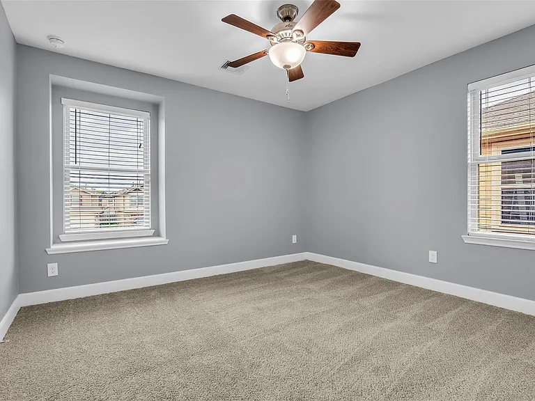 2707 Volute Ct — Photo 22