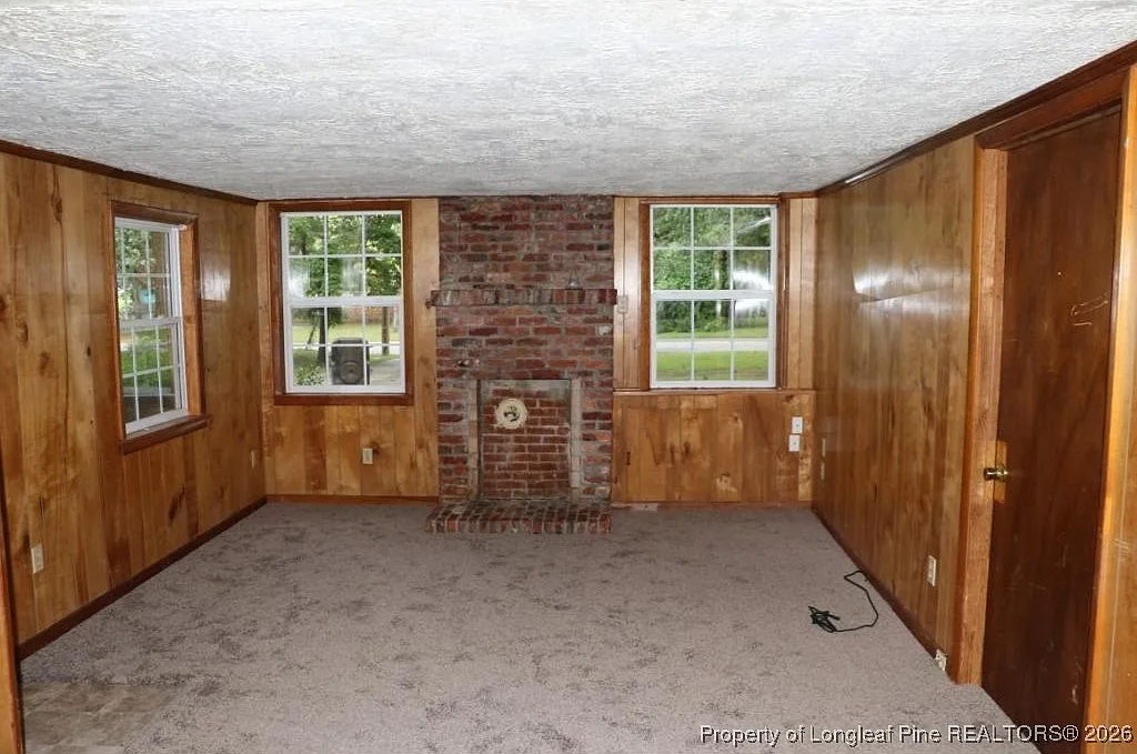 3 bed, 2.0 bath, 1130 sqft, $1,000 — Photo 3