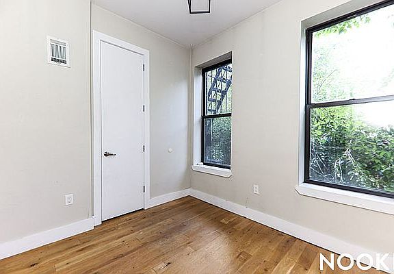 2nd image of 1512 De Kalb Ave #2R