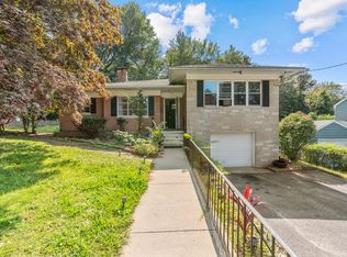 105 White St, Waterbury, CT 06710