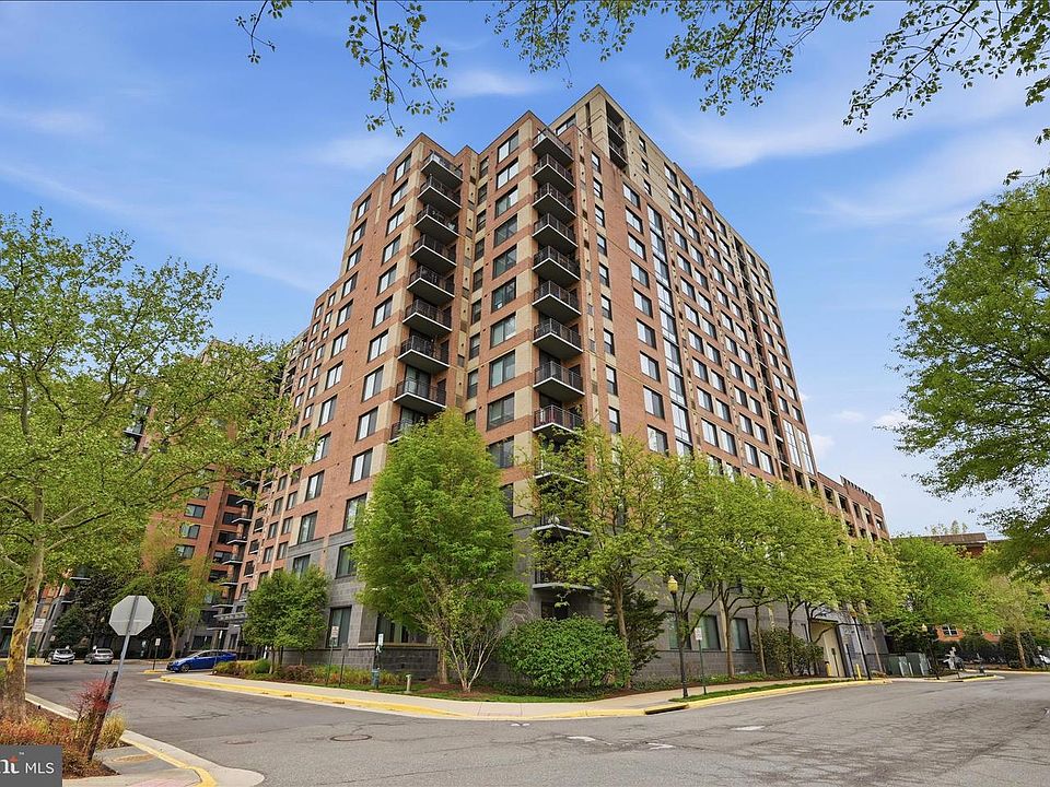 1st image of 2451 Midtown Ave APT 1221
